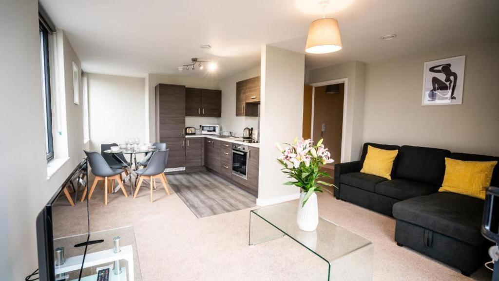 Adelphi Wharf Luxury Apartments Manchester Exterior photo