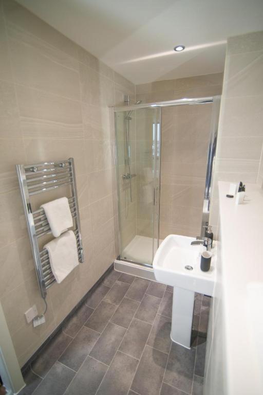 Adelphi Wharf Luxury Apartments Manchester Exterior photo