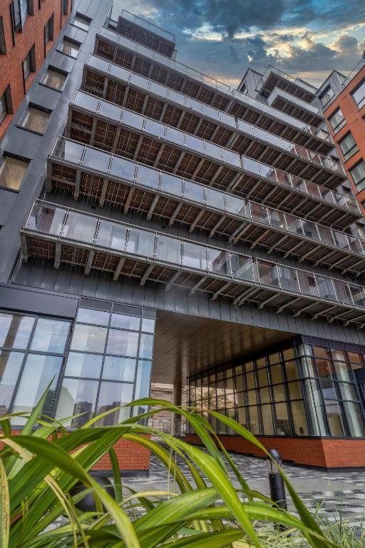 Adelphi Wharf Luxury Apartments Manchester Exterior photo