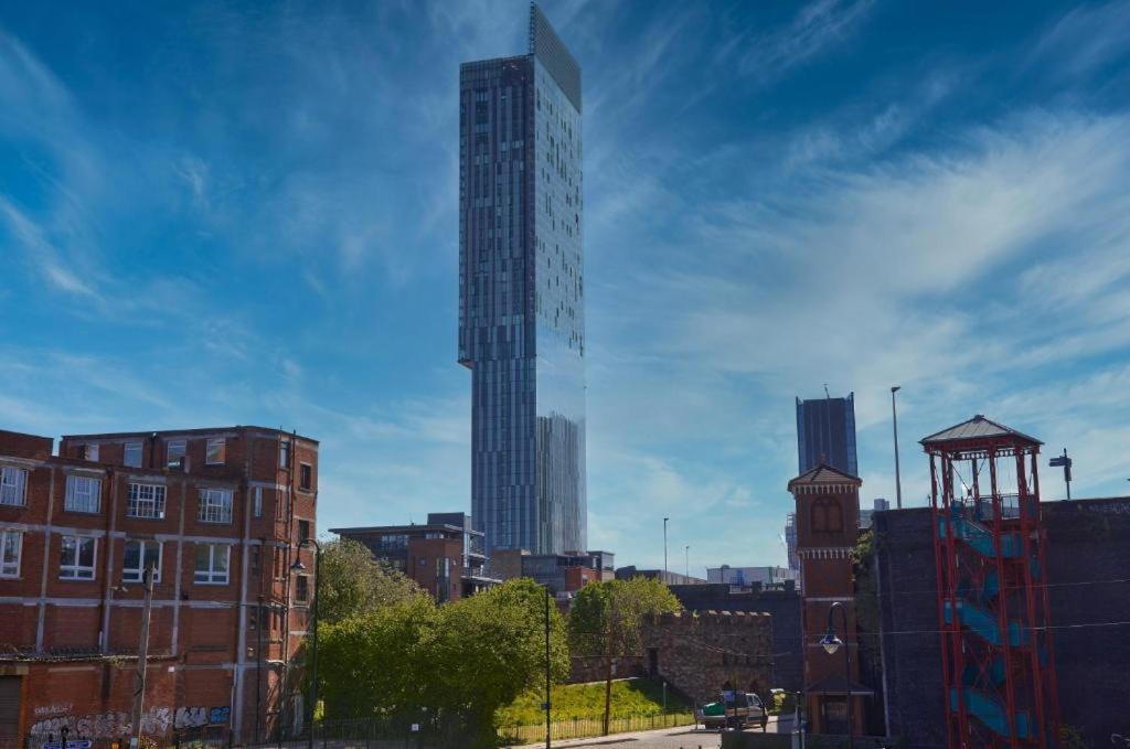 Adelphi Wharf Luxury Apartments Manchester Exterior photo